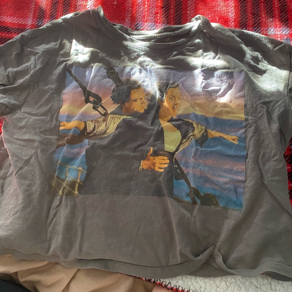 Gray Crop Top with Colorful Graphic Print